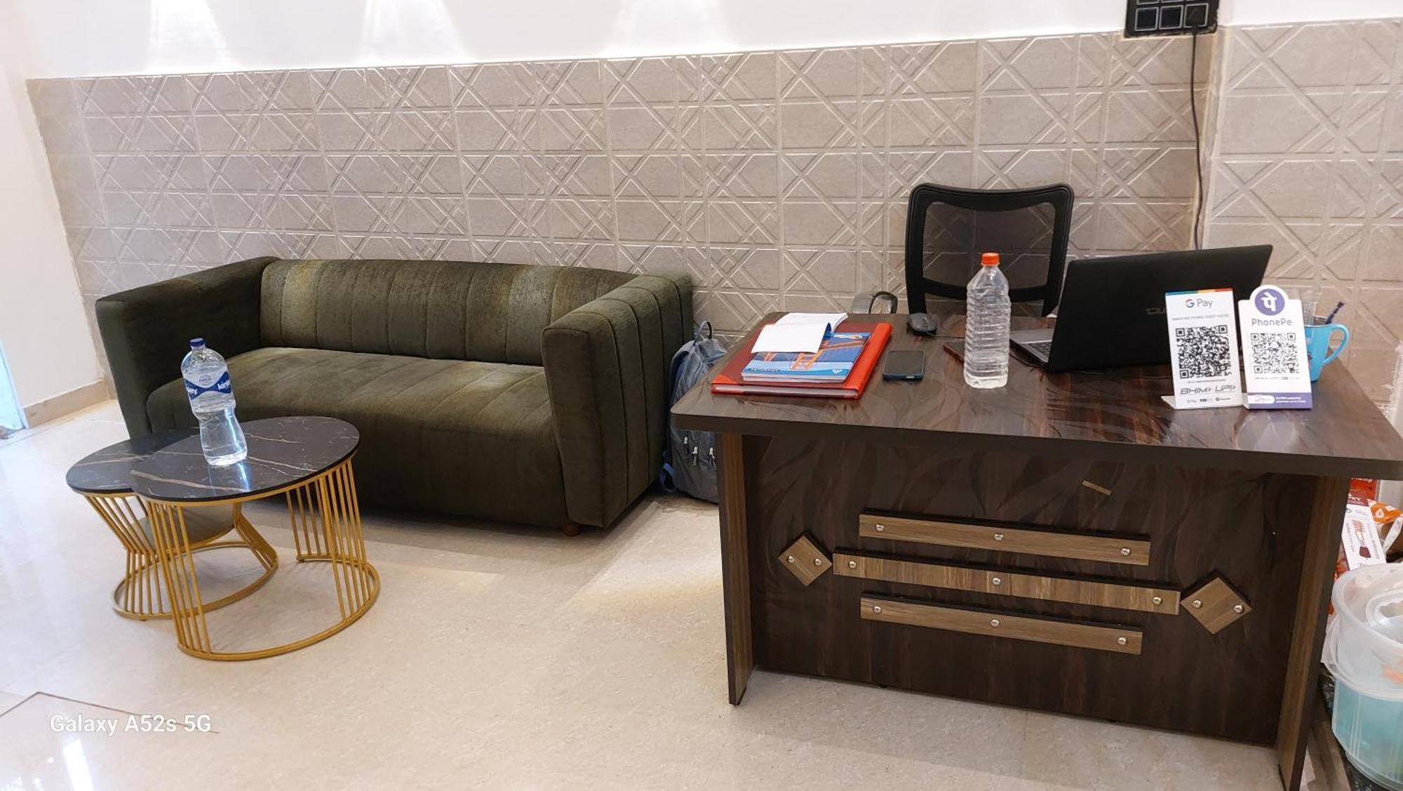 Narayani Paying Guest house *